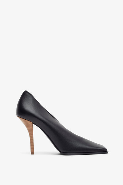 Black 90 leather pumps