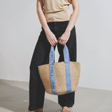 Woody light blue raffia tote bag