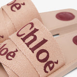 Woody dusty pink slides