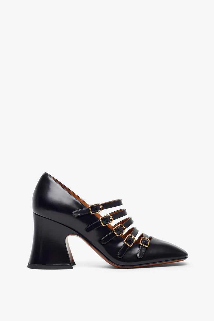 Janis black pumps