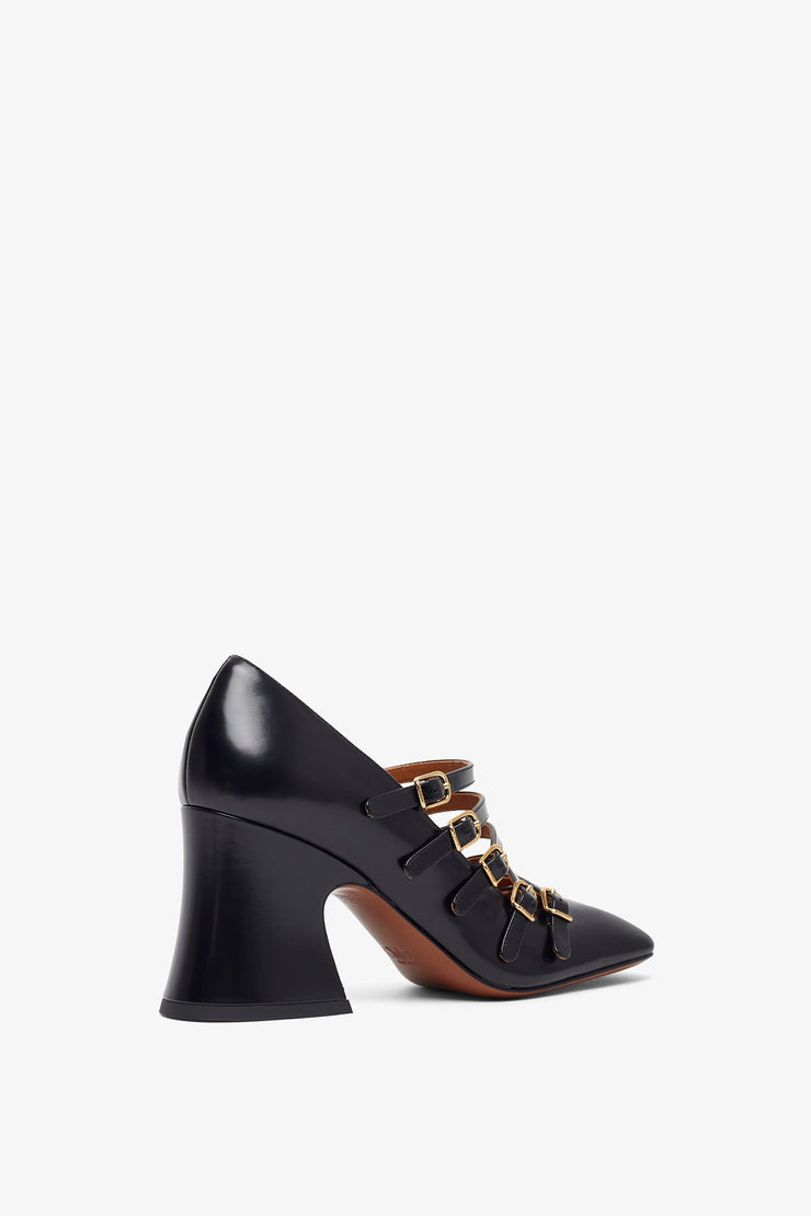 Janis black pumps