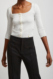 Scoop-neck fitted white cardigan