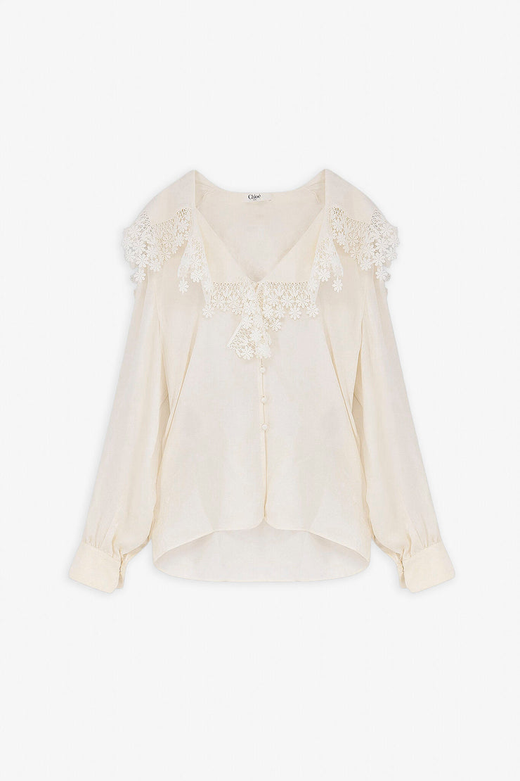 Maxi-collar white blouse