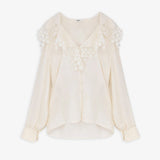 Maxi-collar white blouse