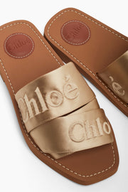 Woody light beige slides