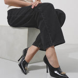 Show 95 black ring pumps