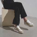 G4 low-top beige sneakers