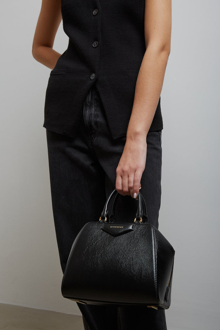 Antigona cube black mini bag