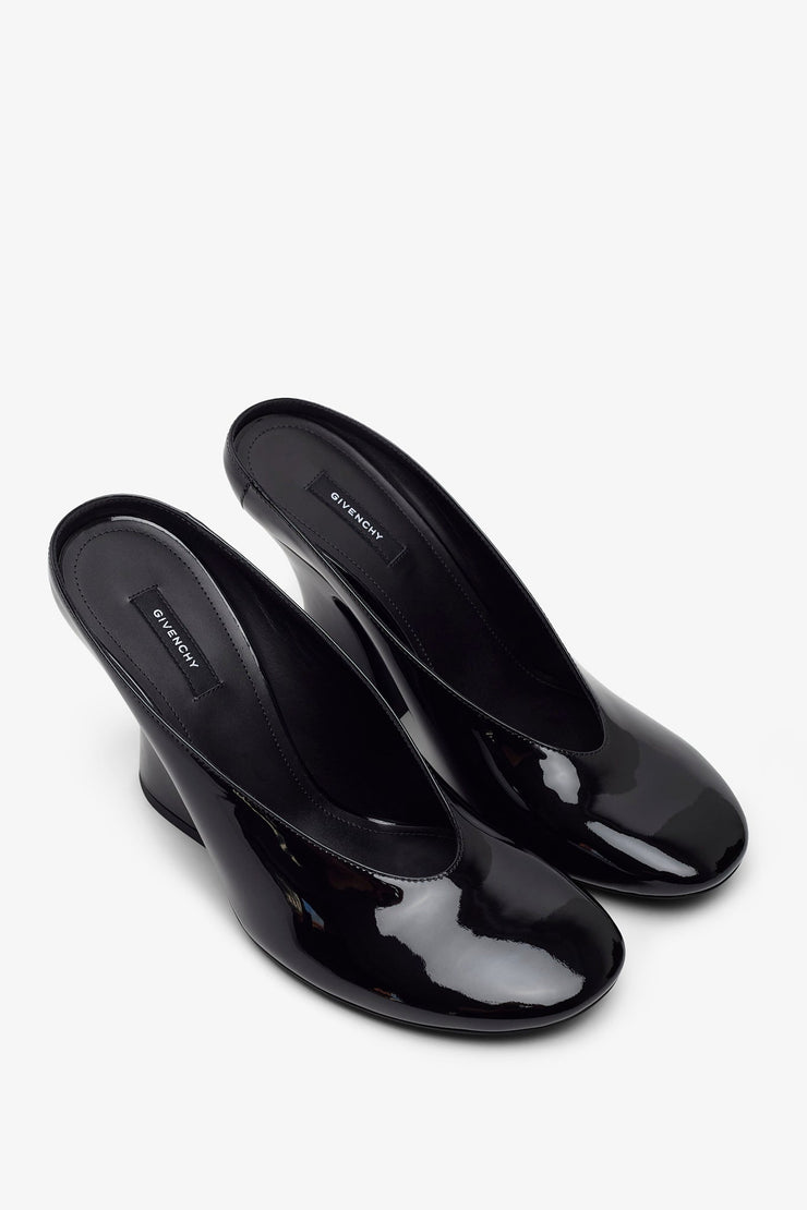 Sculpted heeled 95 black patent mules