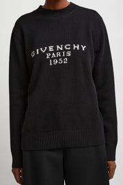 Crew neck black sweaters