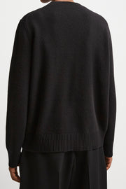 Crew neck black sweaters