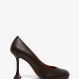 Iris 95 brown leather pumps