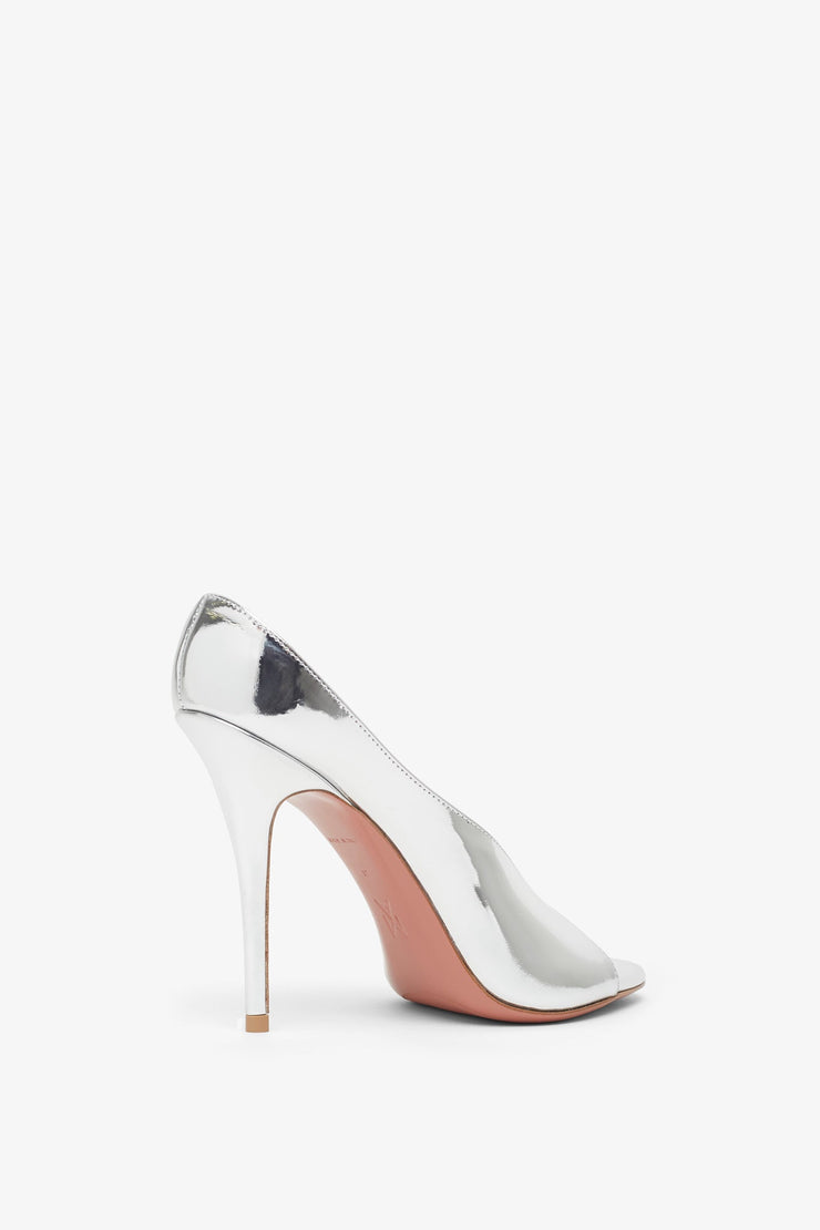 Anok 105 silver slippers