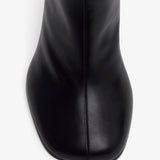 Tug 80 black ankle boots