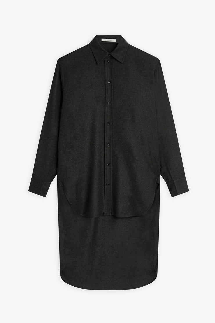 Elongated grey shirt