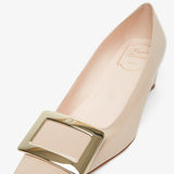 Belle Vivier 45 beige patent pumps