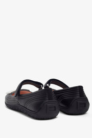 Padded black ballerinas