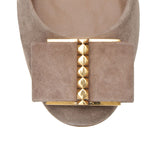 Faceted flower heel pumps