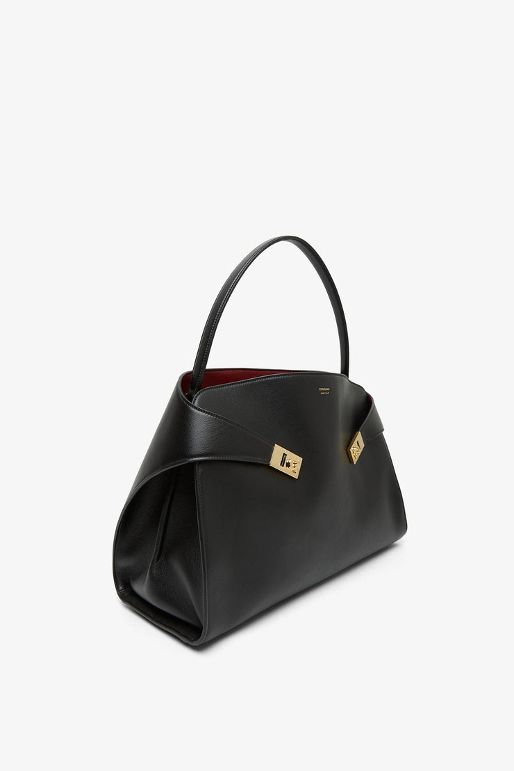 Hug medium black shoulder bag