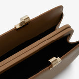 Amazon beige shiny leather clutch
