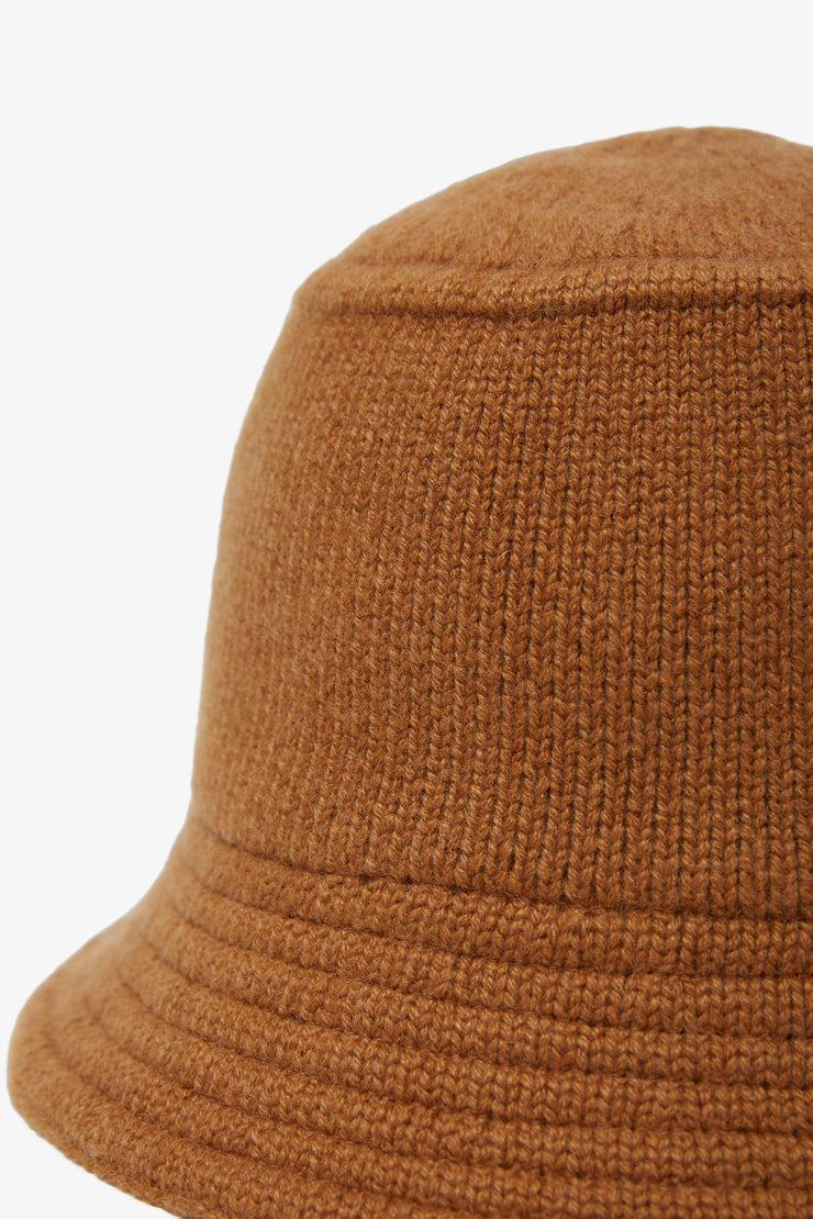 Burke beige bucket hat