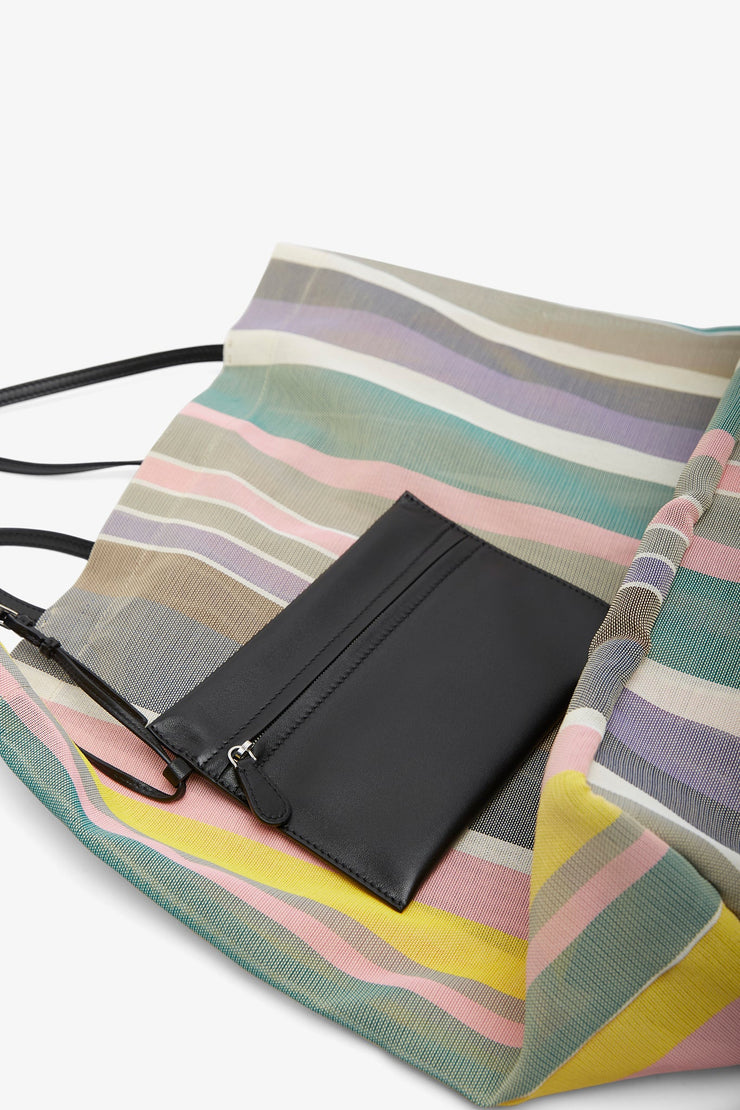 Barn mesh tote bag