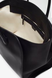 Marlo 14 black tote bag