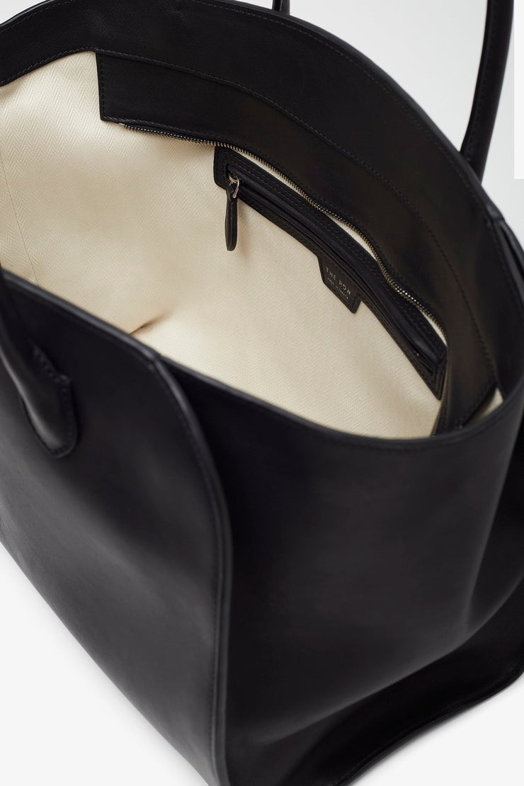 Marlo 14 black tote bag
