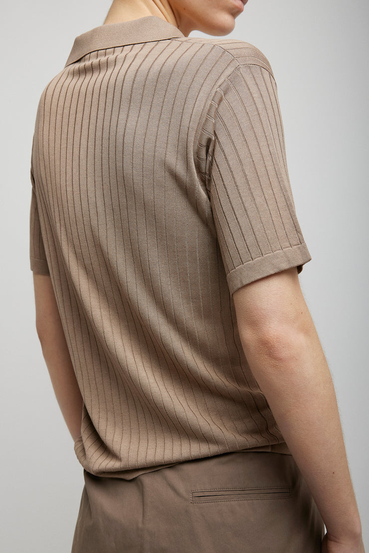 Kaiomi beige knit top
