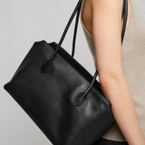 Terrasse black leather bag