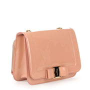 Vara nude patent leather shoudler bag